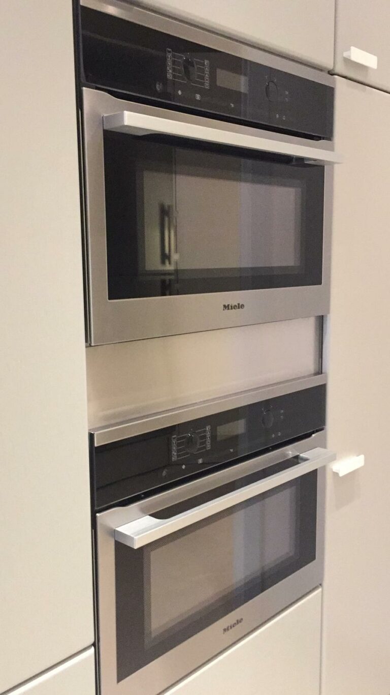 Plaat onder oven